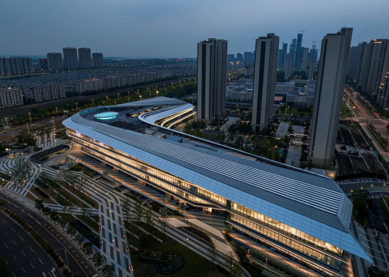 Автобусный вокзал Сучжоу Уцзян в городе Сучжоу, Китай