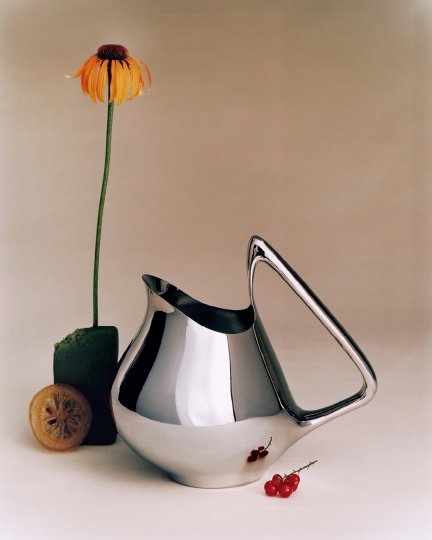 Georg Jensen выпустил кувшины Хеннинга Коппеля
