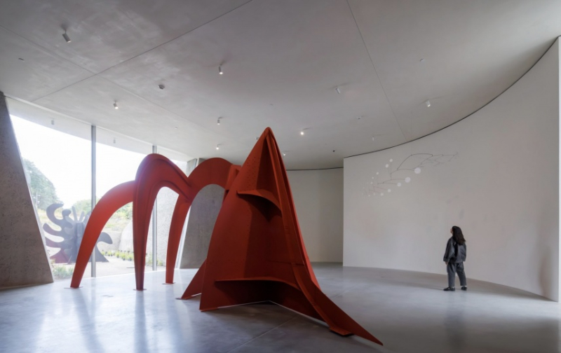 Herzog & de Meuron и Пит Удольф завершили проект арт-центра с садом в Филадельфии