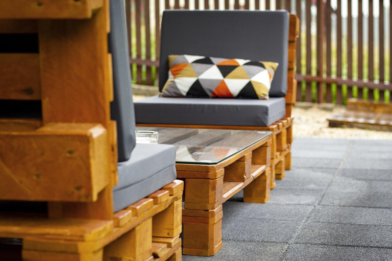 Как сделать стол своими руками: инструкция и идеи с фото