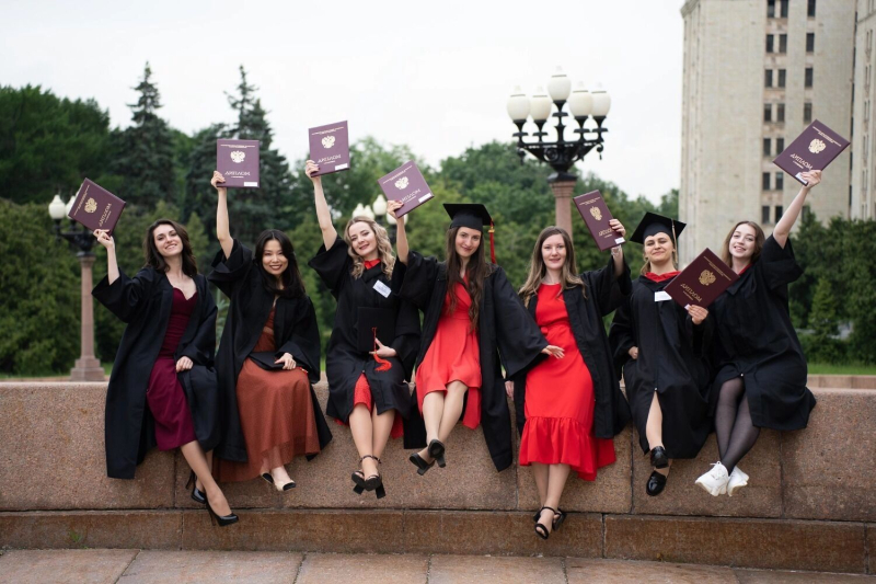 Новые релоканты. Русские студенты бегут за дешевым образованием в Китай и Казахстан