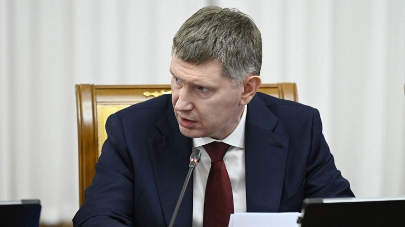 Переохладилась и ей нездоровится. Что на самом деле происходит с экономикой России?