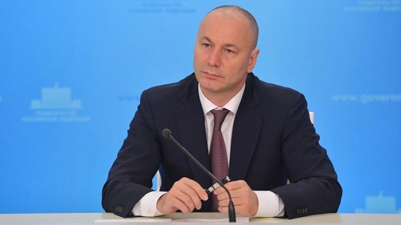 Школа — не каторга: зачем глава Рособрнадзора призвал упростить учебу наших детей