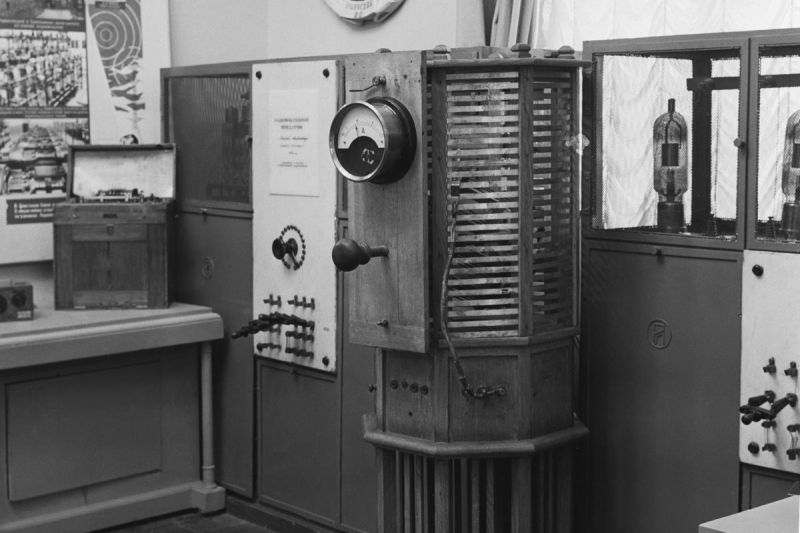 Штаб-квартиры радиокомпаний: откуда вещали известные радиостанции