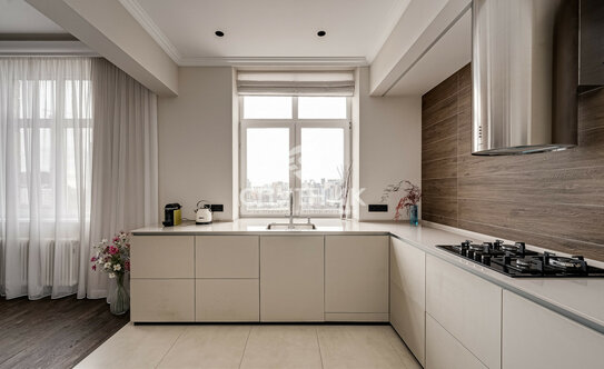 «Сталинка, я выбираю тебя!». Почему люди хотят жить в домах 30–50-х годов постройки