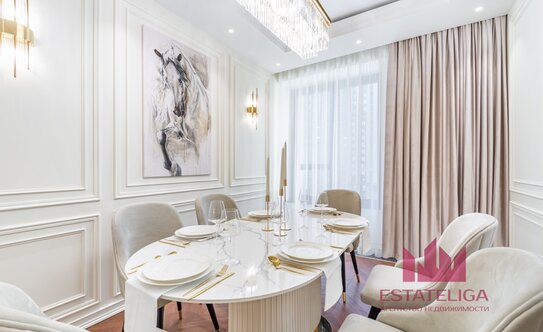 «Сталинка, я выбираю тебя!». Почему люди хотят жить в домах 30–50-х годов постройки