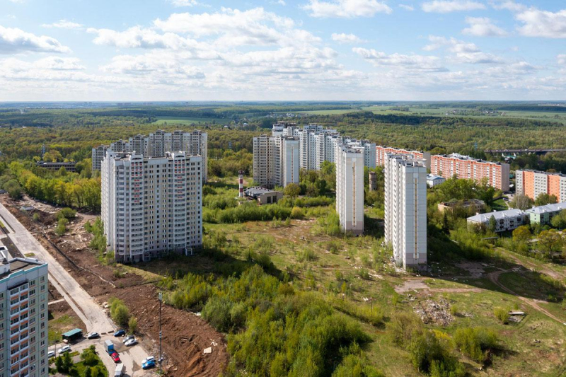 В Подмосковье выставили на торги заброшенный жилой микрорайон