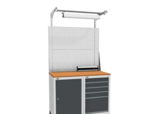 Слесарные верстаки: фундамент эффективного рабочего места в мастерской и на производстве