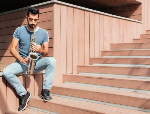 Укладка клинкерной плитки на ступени крыльца