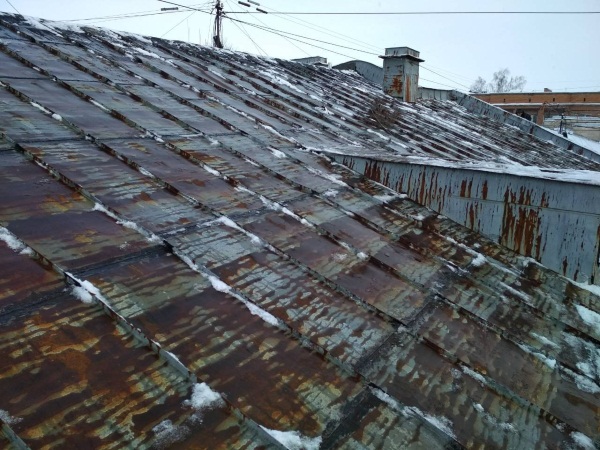 Обследование кровли зданий
